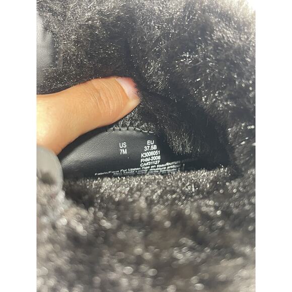 DKNY New Aron Wedge Bootie Black Womens Shoes Faux Fur 7 M Boots Used Once $150 - Picture 8 of 10